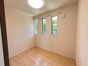 グランシャリオ泉【内装】洋室