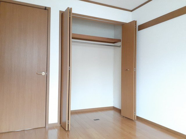 グレースメゾン西原【収納】