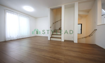 横浜市港北区小机町の新築一戸建【居間・リビング】