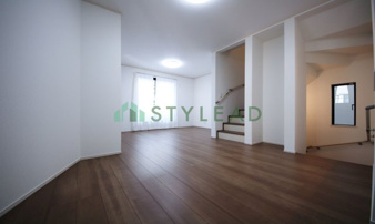 横浜市港北区小机町の新築一戸建【居間・リビング】