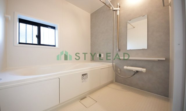 横浜市港北区小机町の新築一戸建【浴室】