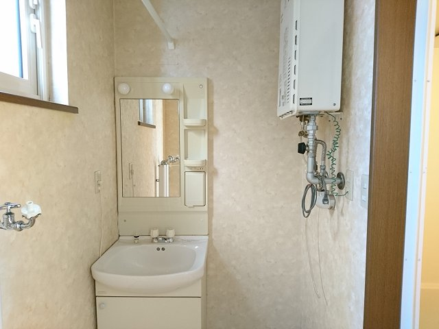 ノースヴュー１４４【洗面所】