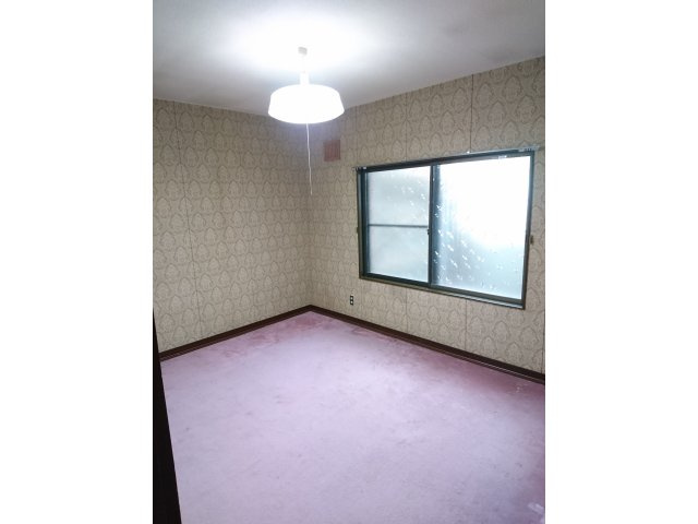 南町田中貸家【寝室】