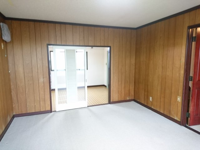 南町田中貸家【寝室】