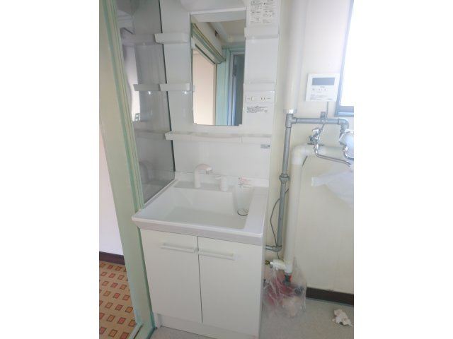 南町田中貸家【洗面所】