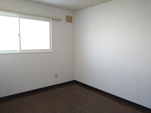 キノヴィレッジＤ棟【寝室】