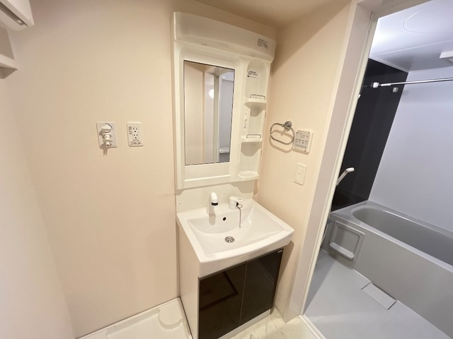 グレーシア【洗面所】洗髪化粧台