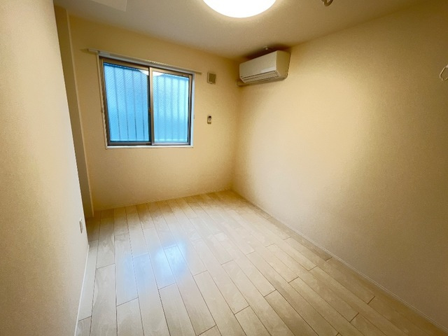 グレーシア【その他】洋室