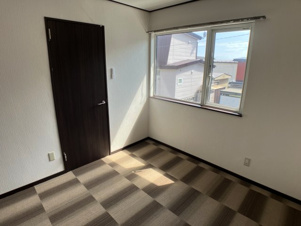 興津2丁目95-115，164売家【洋室】