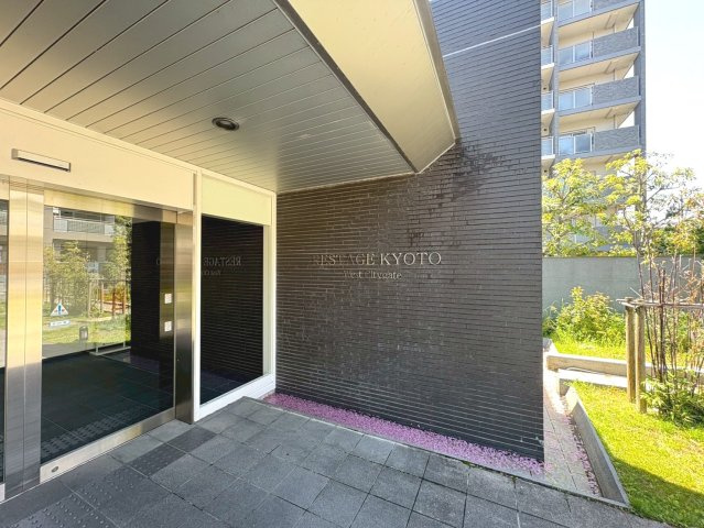 レスタージュ京都ウエストシティゲート【エントランス】