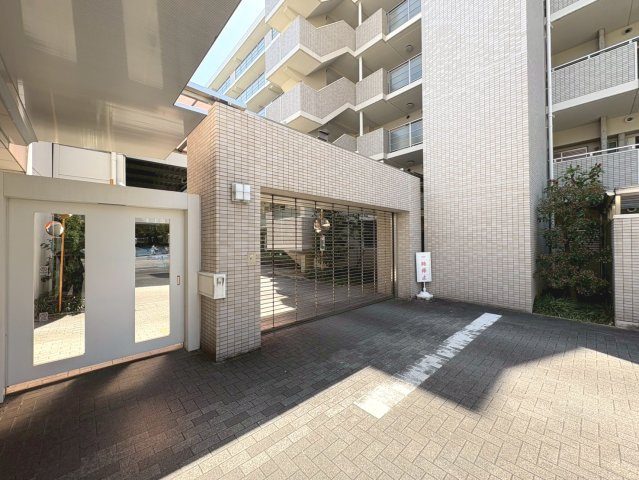 レスタージュ京都ウエストシティゲート【駐車場】