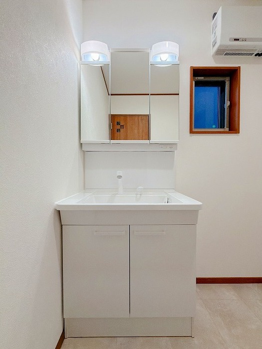 清須市西田中蓮池　中古戸建【独立洗面台】