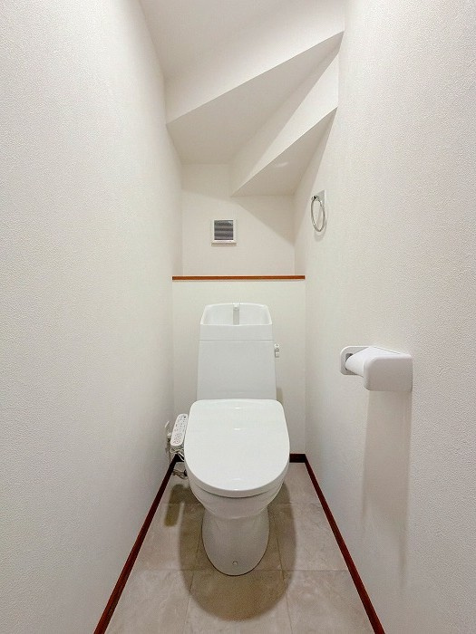 清須市西田中蓮池　中古戸建【トイレ】