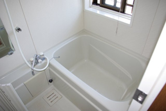 山下貸家（西）【浴室】