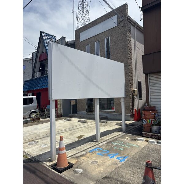 小牧原三丁目テナント【その他】