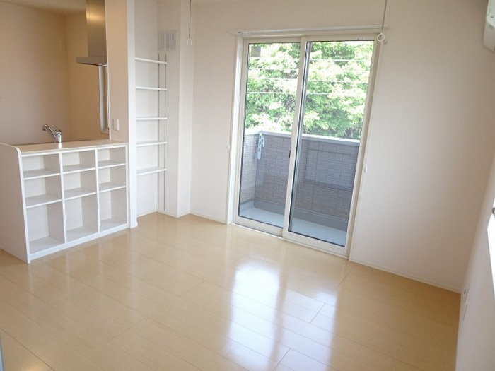 パークドオートム Ｂ【居間・リビング】LDK9帖