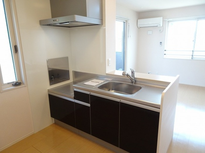 パークドオートム Ｂ【キッチン】対面キッチン