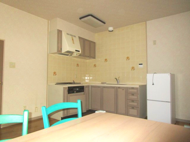 下呂市少ケ野の中古マンション【居間・リビング】