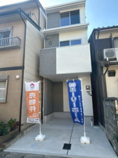 右京区梅津中村町【外観】駐車1台可能：サイズ制限有、現地で要ご確認ください。