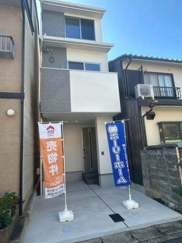右京区梅津中村町【外観】梅津小学校まで徒歩約3分、お子様の通学も安心立地