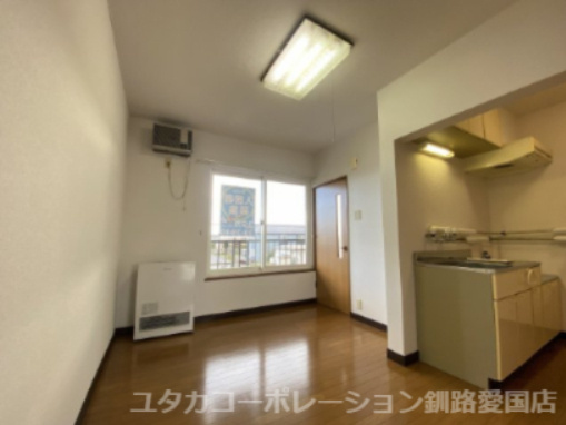 ◎収益物件◎コーポOTK【居間・リビング】即収益化可能な完成済み物件です！釧路市大楽毛エリア◆◇