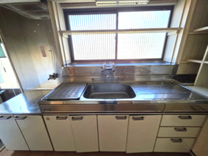 石巻市水明南２丁目の中古一戸建【キッチン】