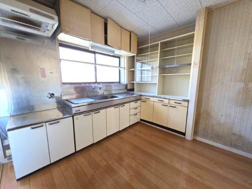 石巻市水明南２丁目の中古一戸建【キッチン】