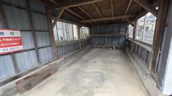 石巻市水明南２丁目の中古一戸建【駐車場】