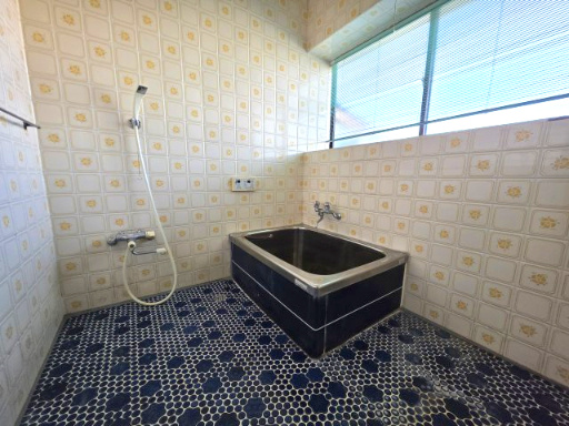 石巻市水明南２丁目の中古一戸建【浴室】