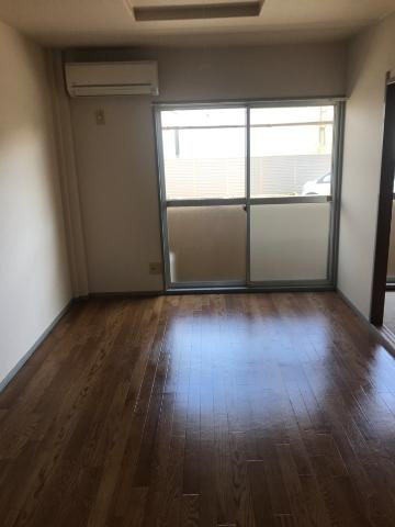 ダイヤマンションＡ・Ｂ棟【居間・リビング】リビング