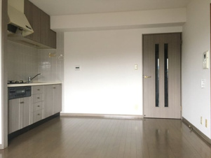 ライオンズプラザ水戸【居間・リビング】