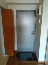 栄町丸二ビル【居間・リビング】