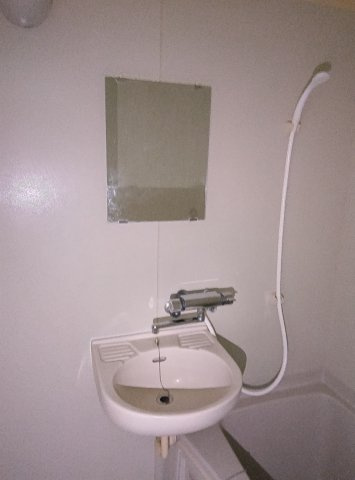 栄町丸二ビル【玄関】