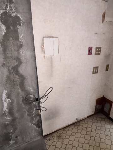 シャレール長居店舗【内装】