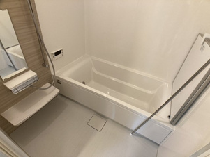 ＴＯＷＮ東小学校前【浴室】