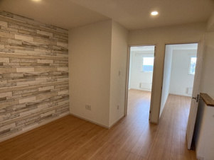 ＴＯＷＮ東小学校前【その他】