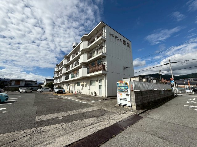 甲府市塩部4丁目　一棟売マンション【外観】