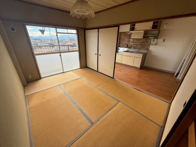甲府市塩部4丁目　一棟売マンション【内装】居住用