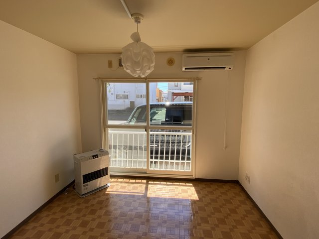 ハイグレースＡ【居間・リビング】