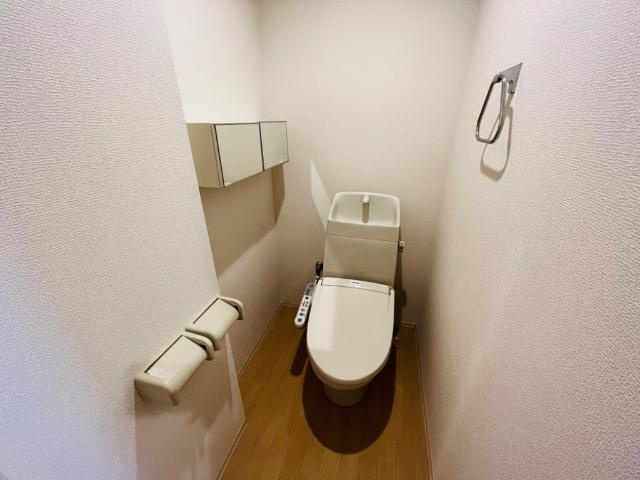 スカイスペース【トイレ】シャワー付トイレ