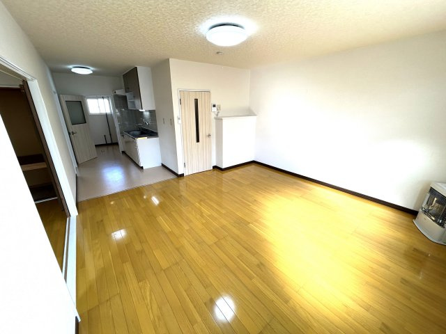 カームハイツＢ【居間・リビング】