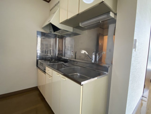 ハウスオブローズ３【キッチン】