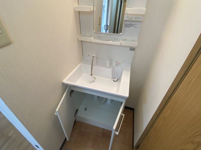 プリオール公園南【洗面所】