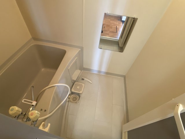 プリオール公園南【浴室】