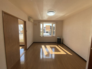 プリオール公園南【居間・リビング】