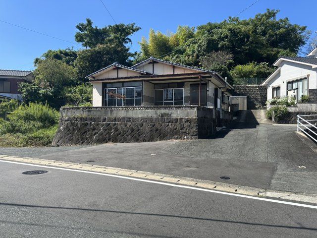 天道町売家【外観】入口側には障害物がなく開放感溢れています。