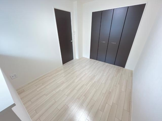 イーストブルー【内装】室内