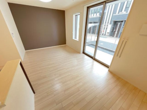 イーストブルー【居間・リビング】リビング