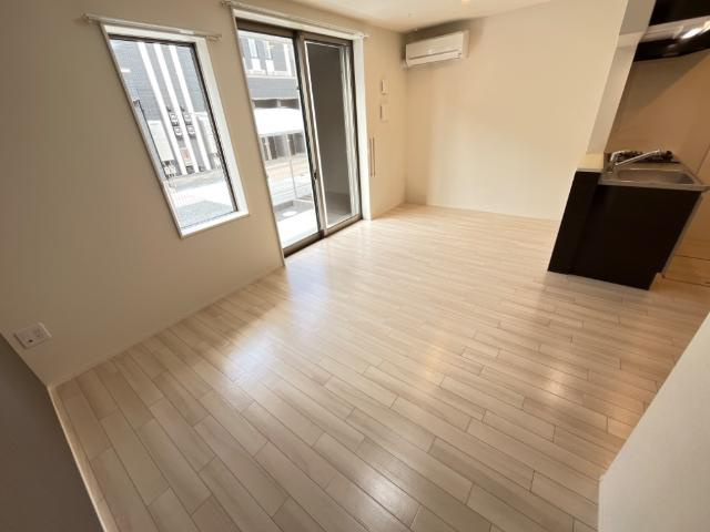 イーストブルー【居間・リビング】リビング