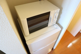 レオパレス和【その他】冷蔵庫・電子レンジ完備